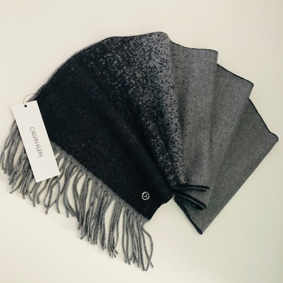 CALVIN KLEIN Ombre' Woven Muffler Scarf with 3 1/2" Fringe NWT - Picture 1 of 7